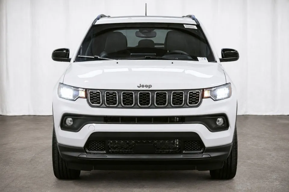 Jeep Compass 2026 photo 2