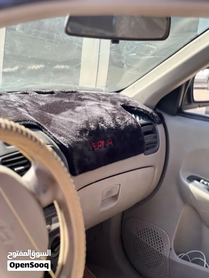 Hyundai Verna 2012 photo 4