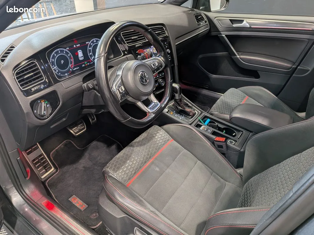 Volkswagen Golf 2019 photo 5