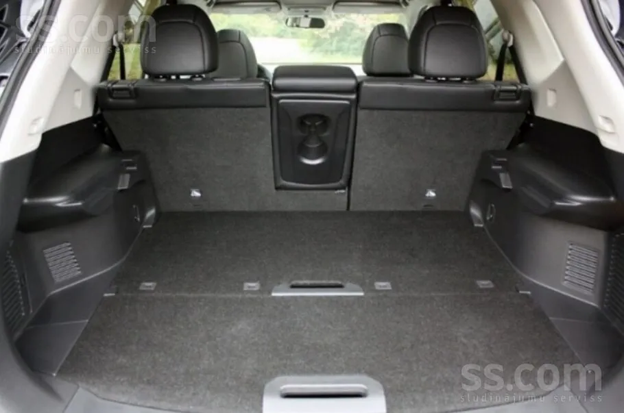Nissan X-Trail 2017 photo 2