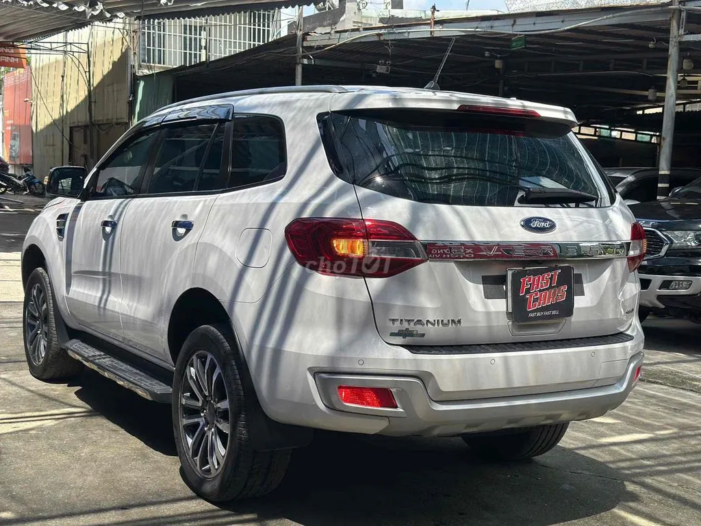 Ford Everest 2018 photo 2