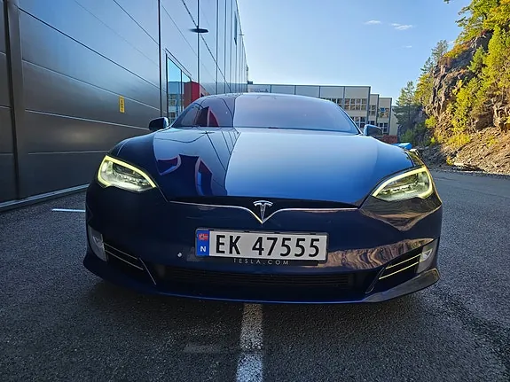 Tesla Model S 2017 photo 2