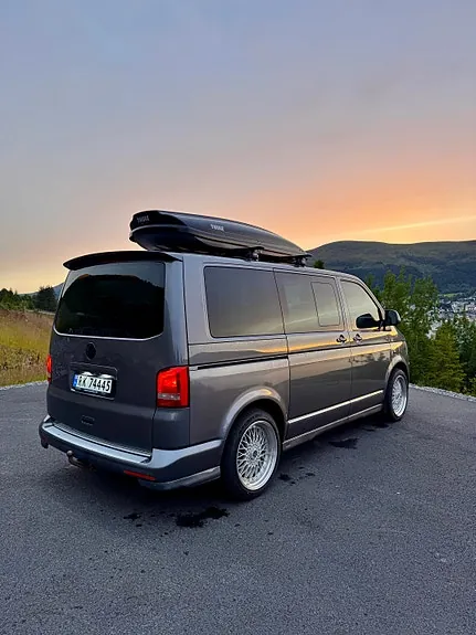Volkswagen Multivan 2014 photo 3