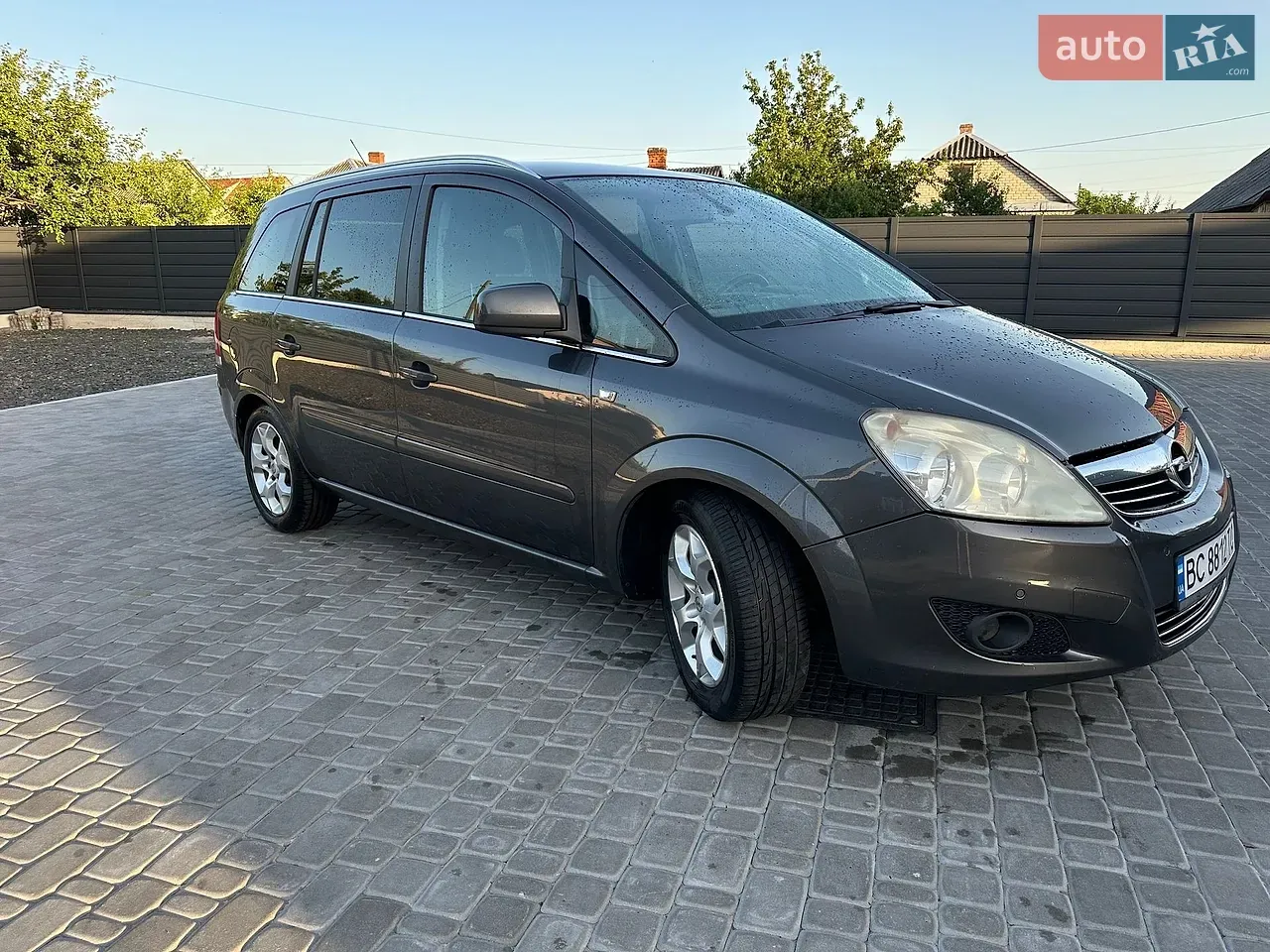 Opel Zafira 2009 photo 3