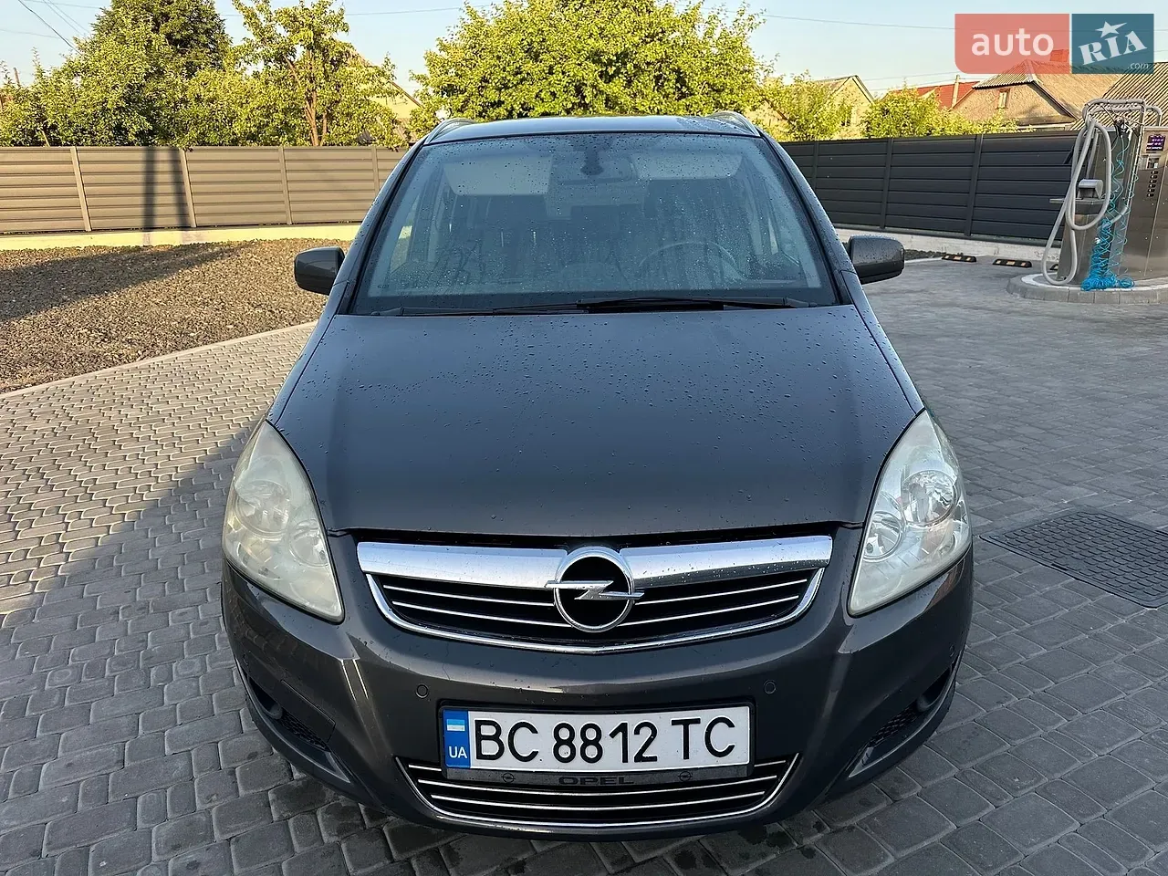 Opel Zafira 2009 photo 2