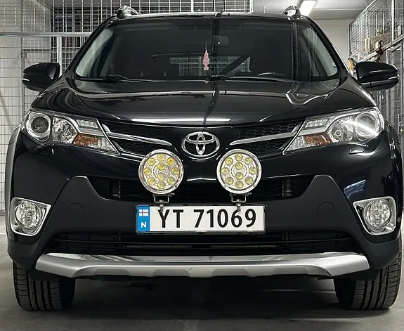 Toyota Rav4 2015 photo 4