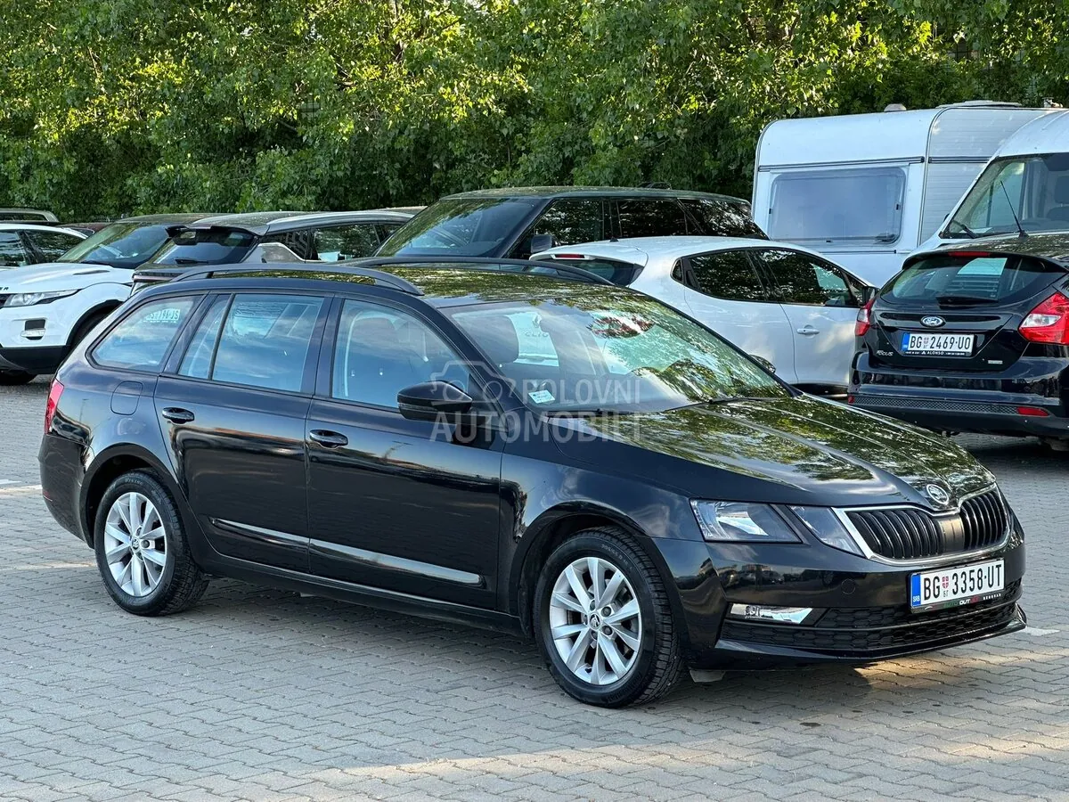 Skoda Octavia 2019 photo 2
