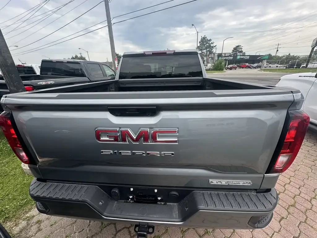 GMC Sierra 1500 2026 photo 3