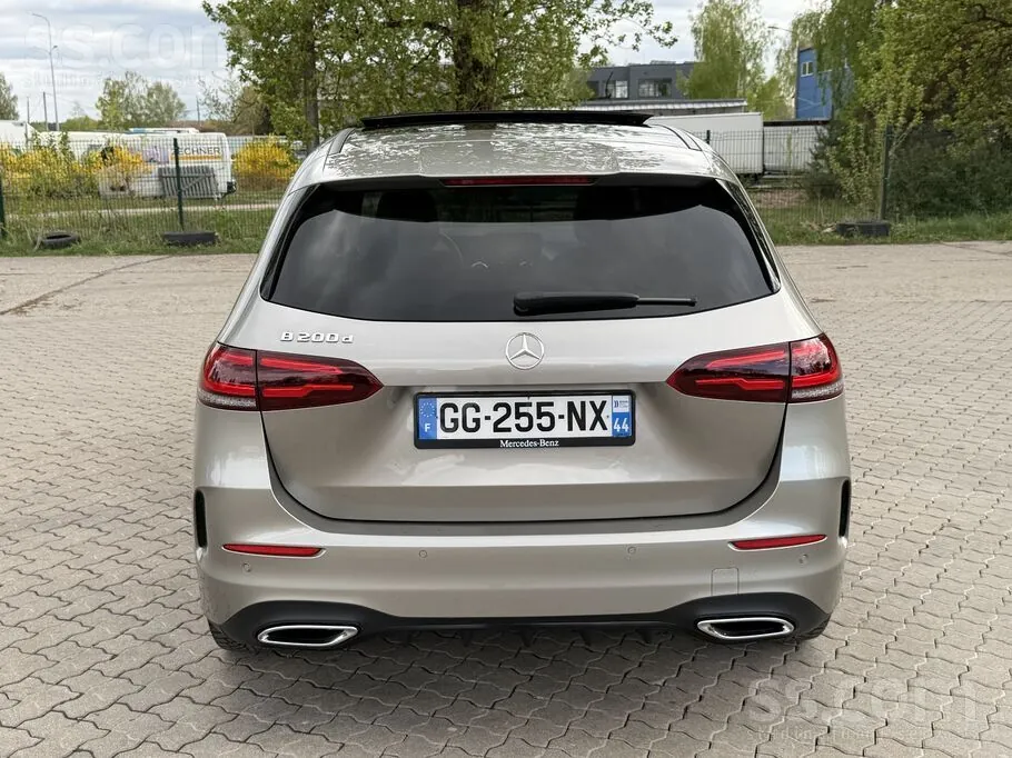 Mercedes-Benz B200 2021 photo 5