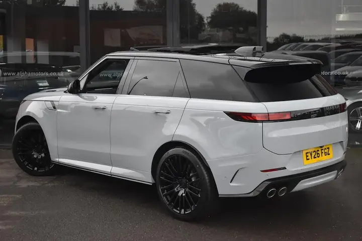 Land Rover Range Rover Sport 2026 photo 2
