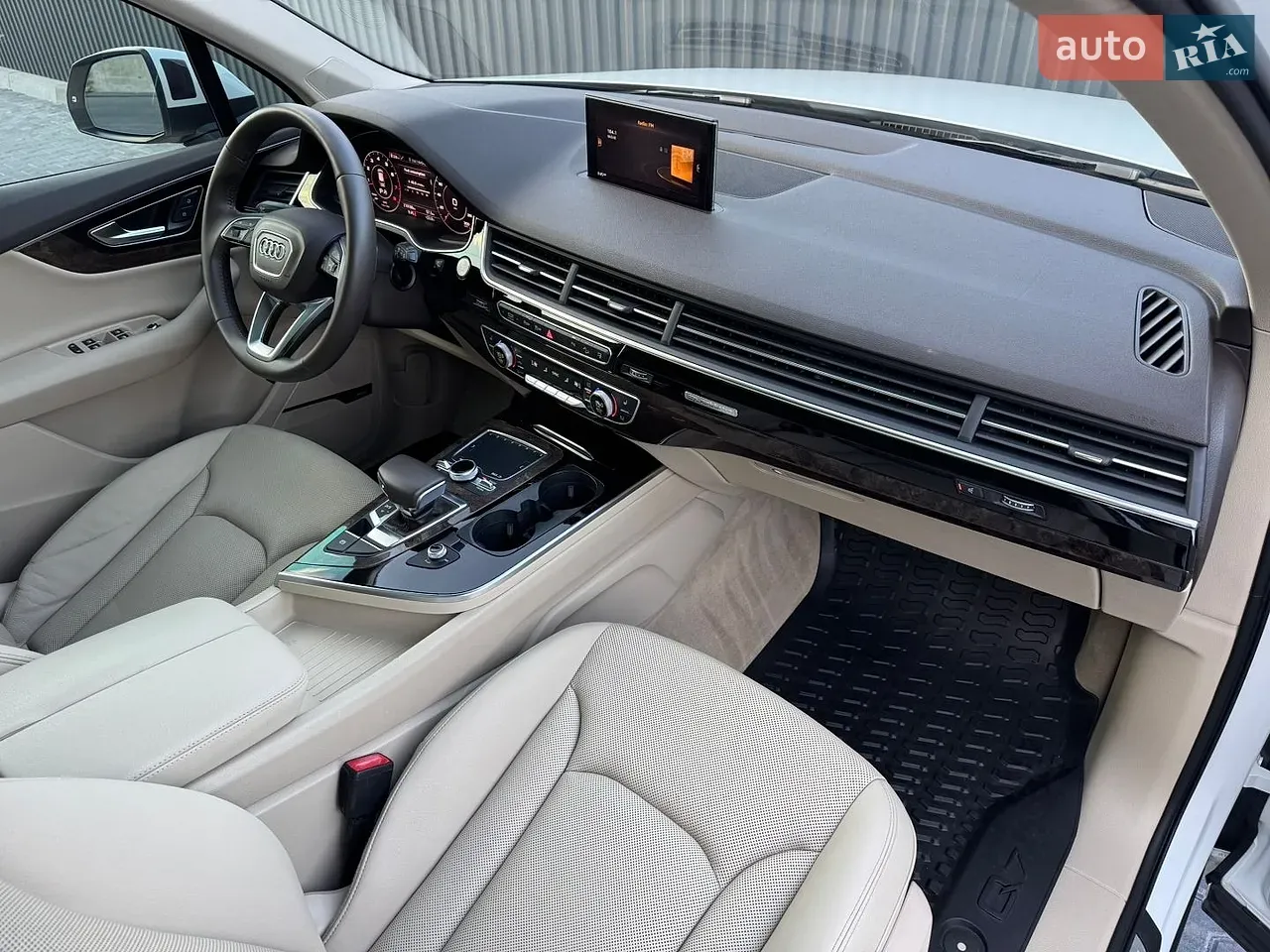 Audi Q7 2017 photo 5