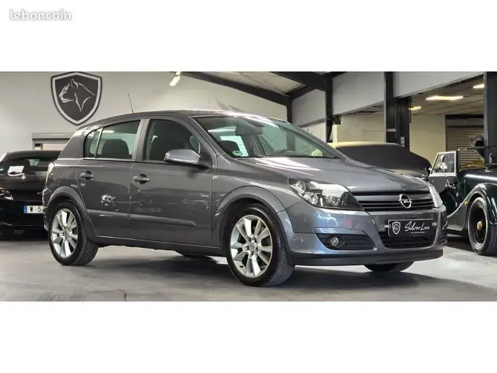 Opel Astra 2005 photo 2