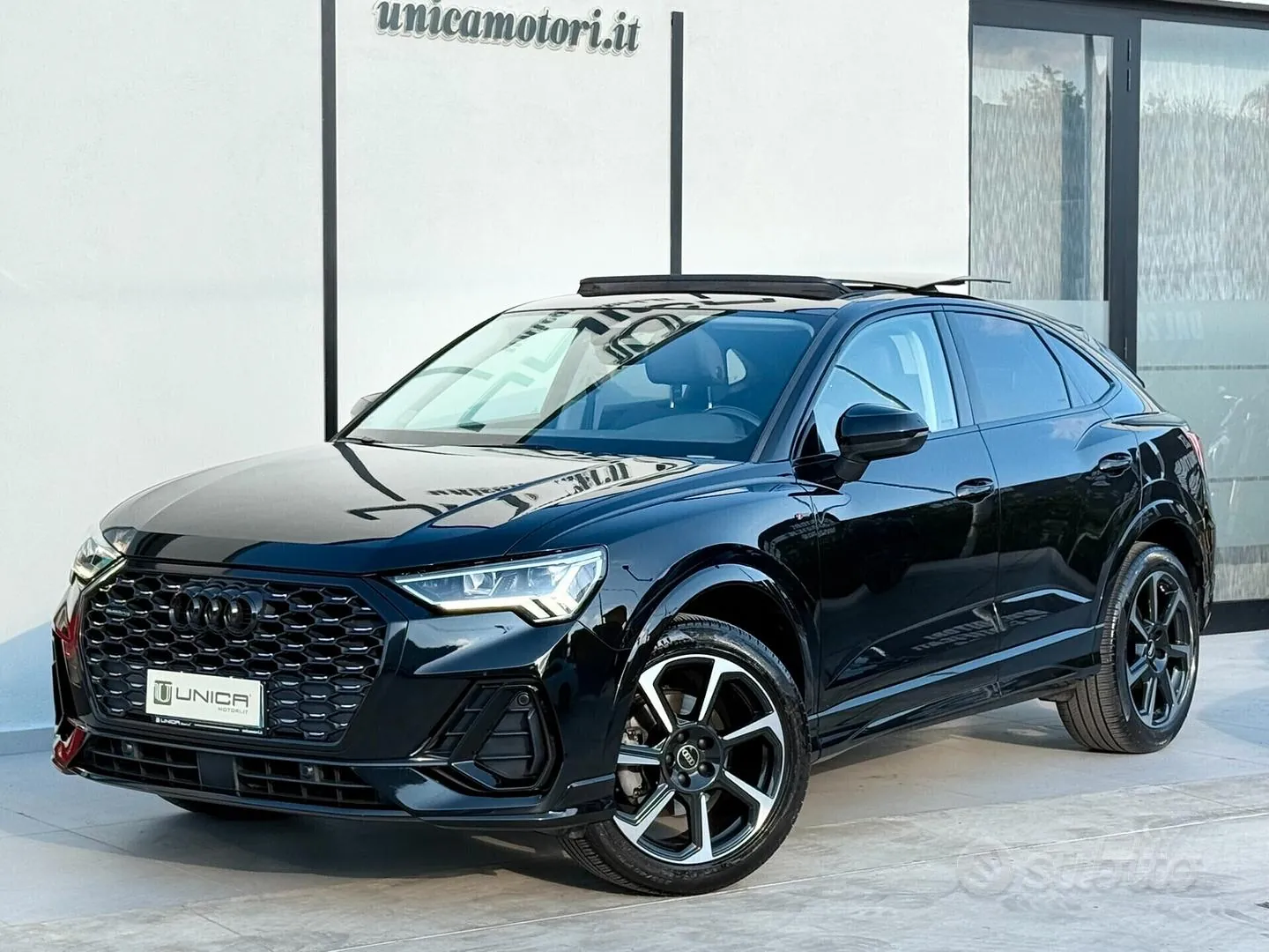 Audi Q3 2020 photo 2