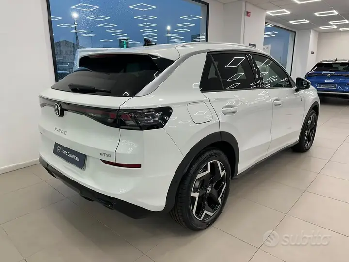 Volkswagen T-Roc 2026 photo 3