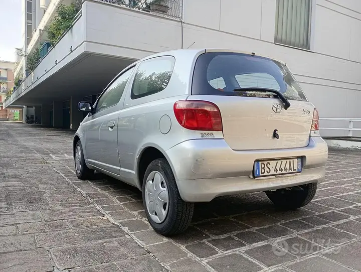 Toyota Yaris 2001 photo 5