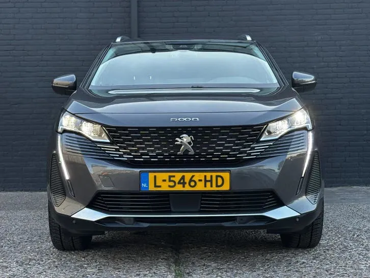 Peugeot 5008 2021 photo 3