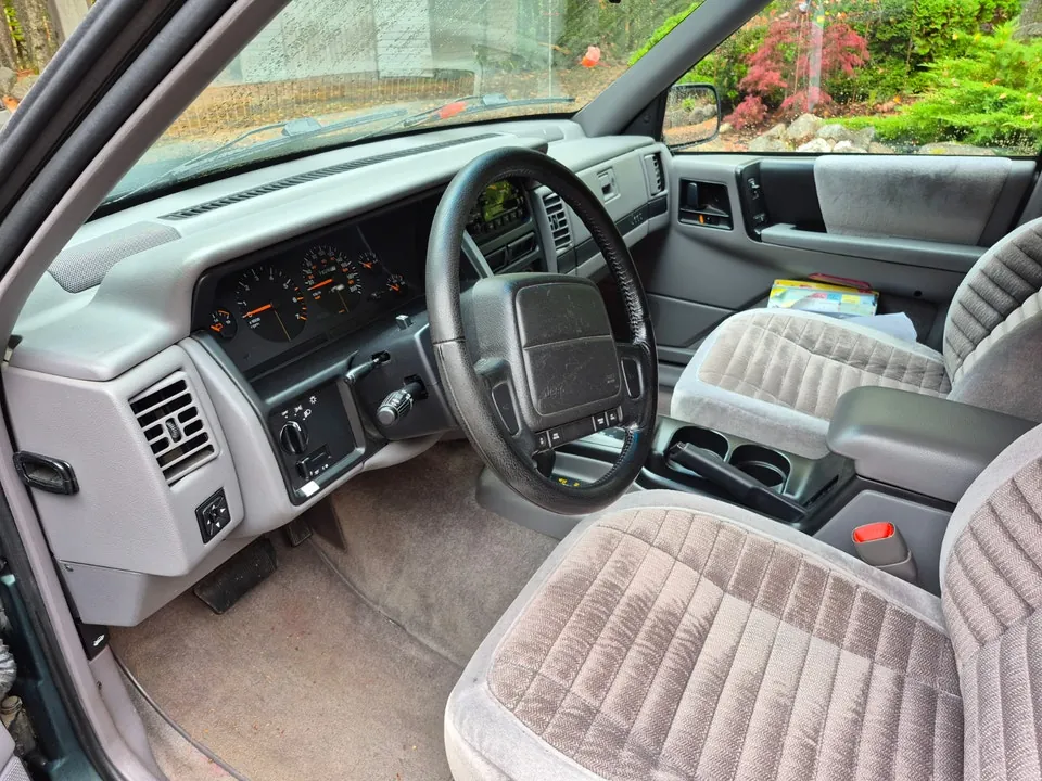 Jeep Grand Cherokee 1994 photo 5