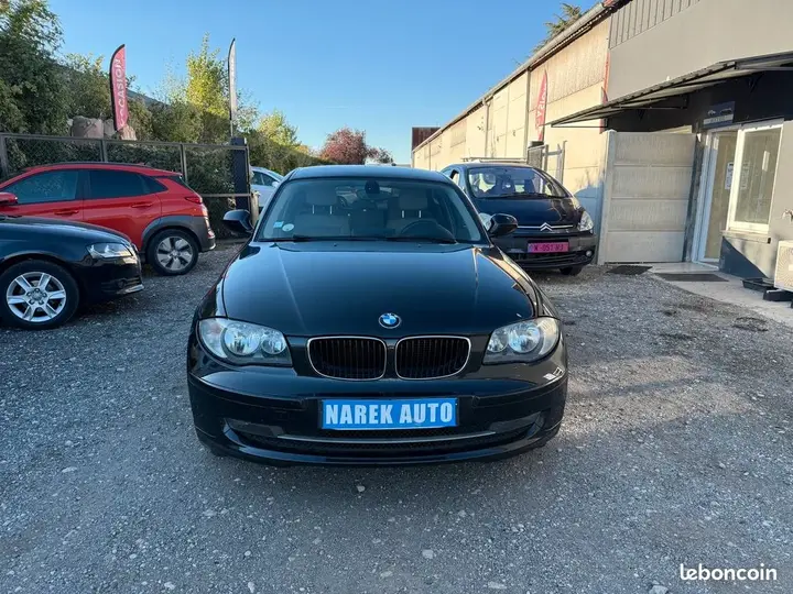 BMW Série 1 2012 photo 2