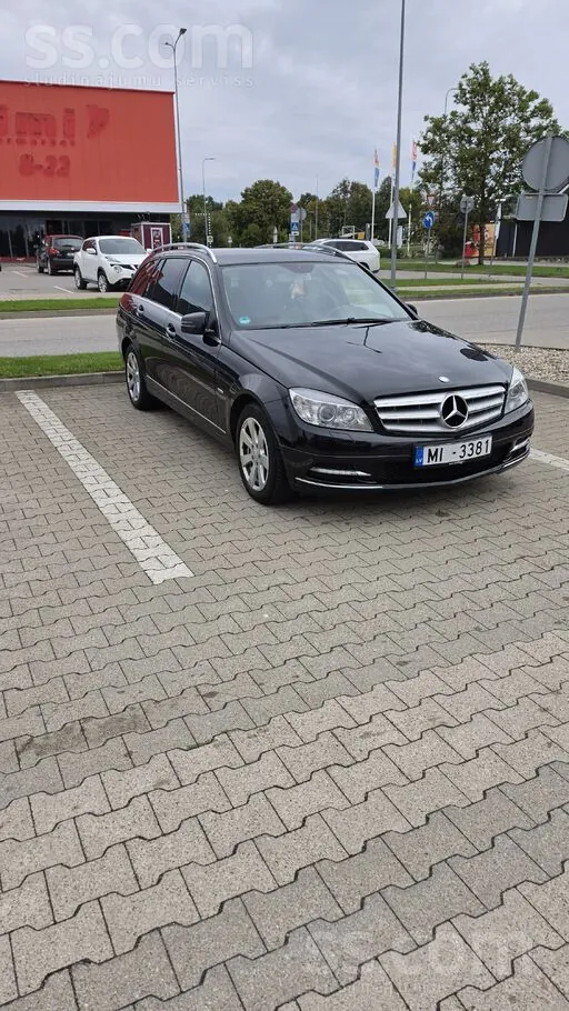 Mercedes-Benz C250