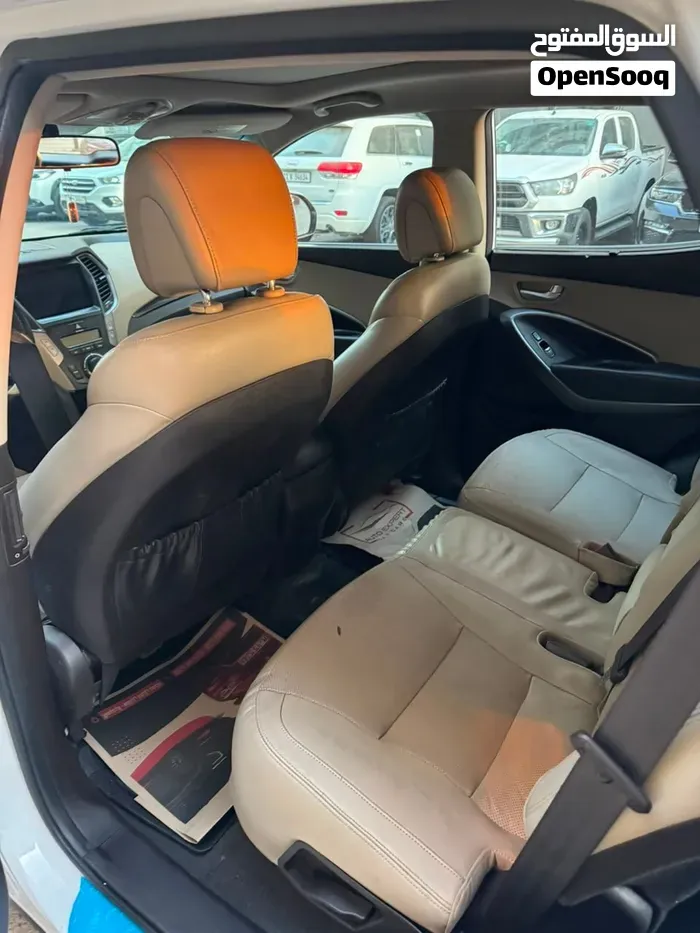 Hyundai Santa Fe 2016 photo 2