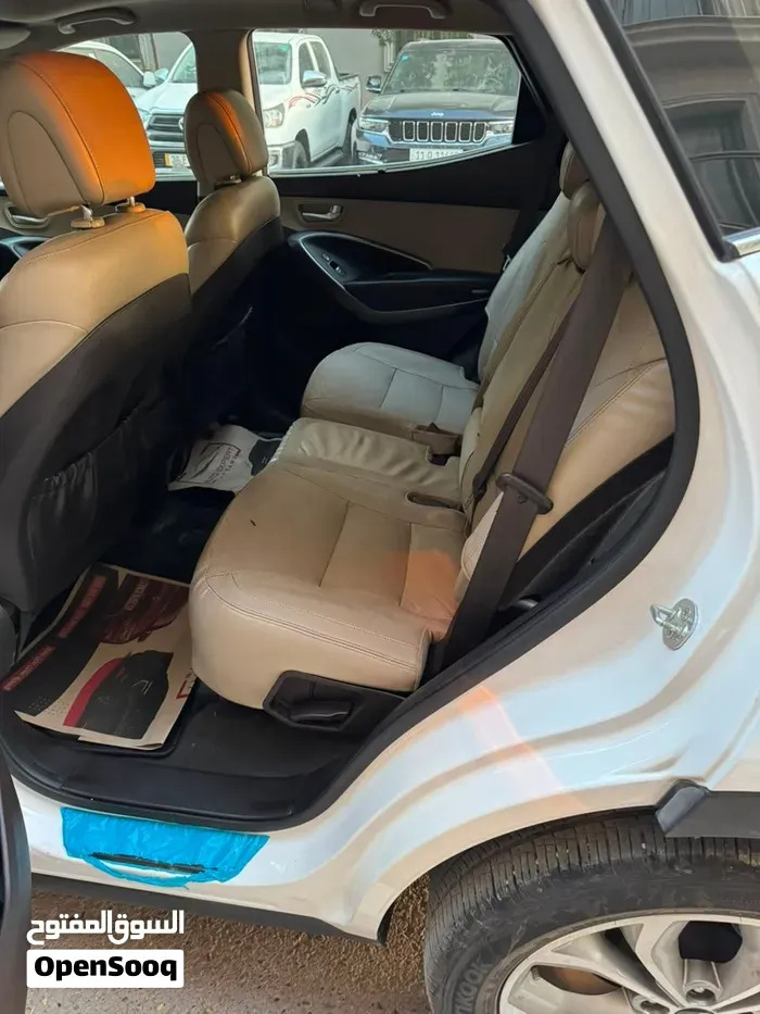 Hyundai Santa Fe 2016 photo 4