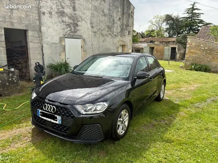 Audi A1 2022 photo 2