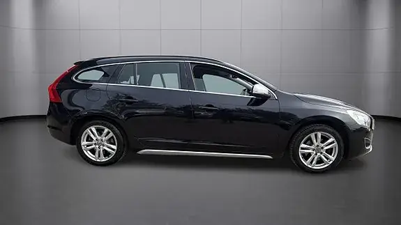 Volvo V60 2012 photo 2