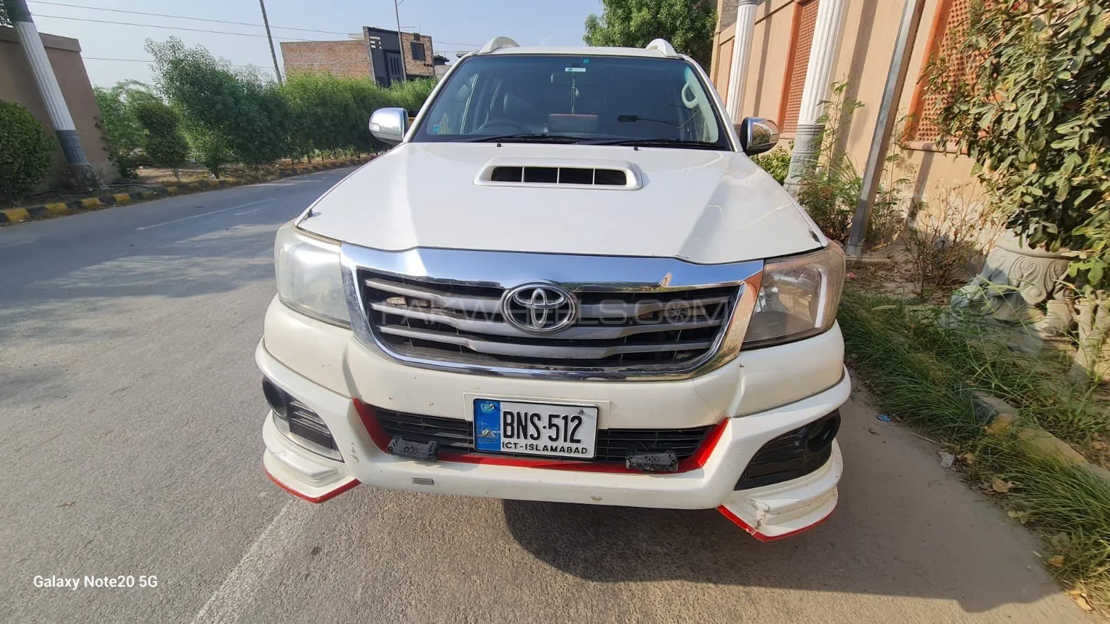Toyota Hilux