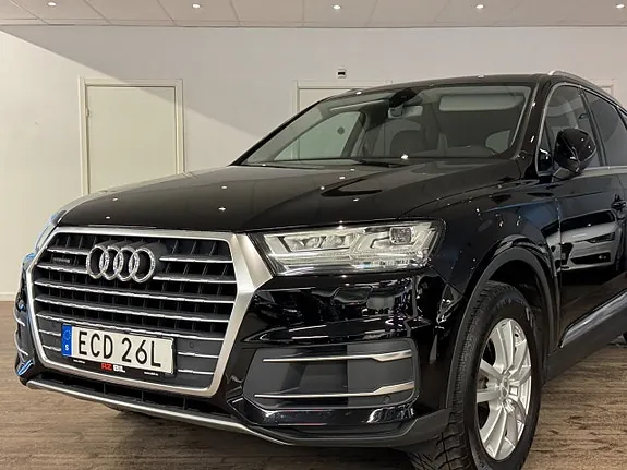 Audi Q7 2016 photo 4