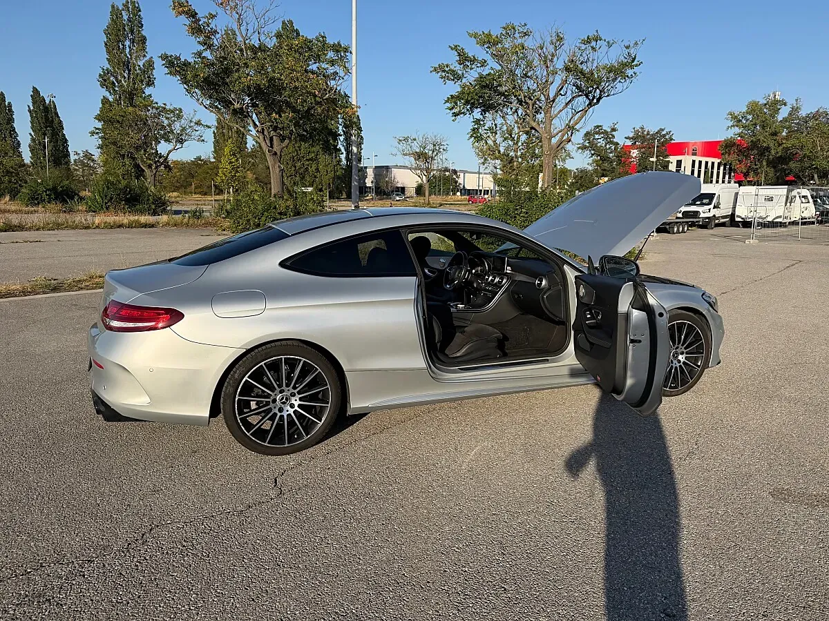 Mercedes-Benz C-Class 2017 photo 2