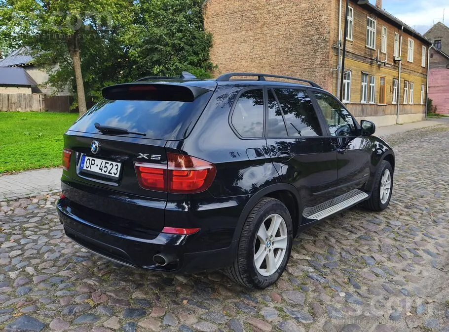 BMW X5 2011 photo 3