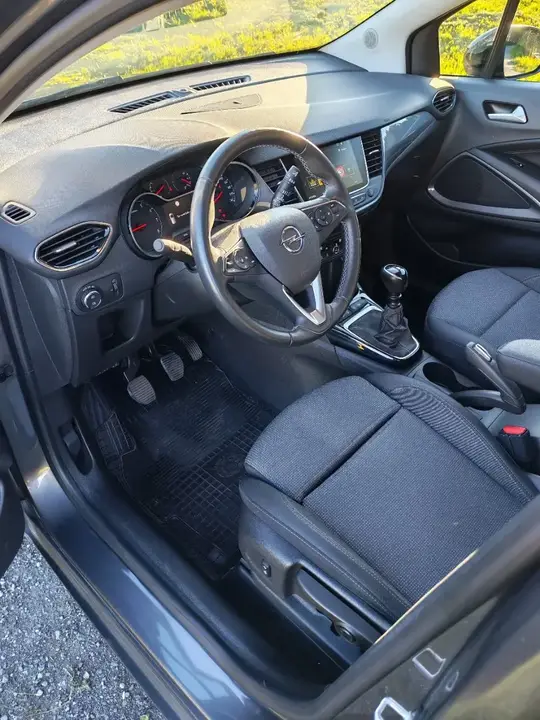 Opel Crossland 2022 photo 3