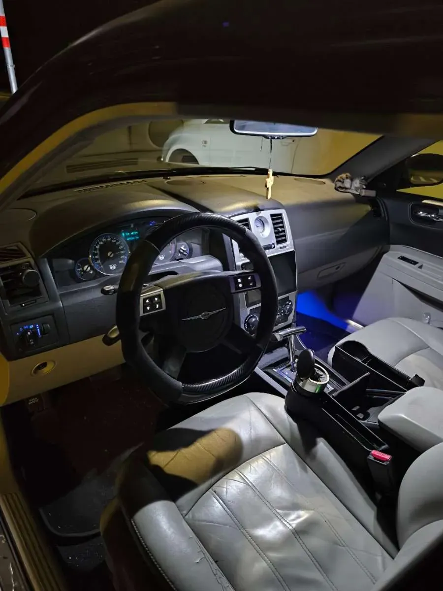 Chrysler 300 C 2009 photo 3
