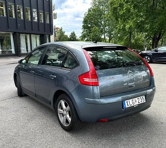 Citroen C4 2006 photo 3