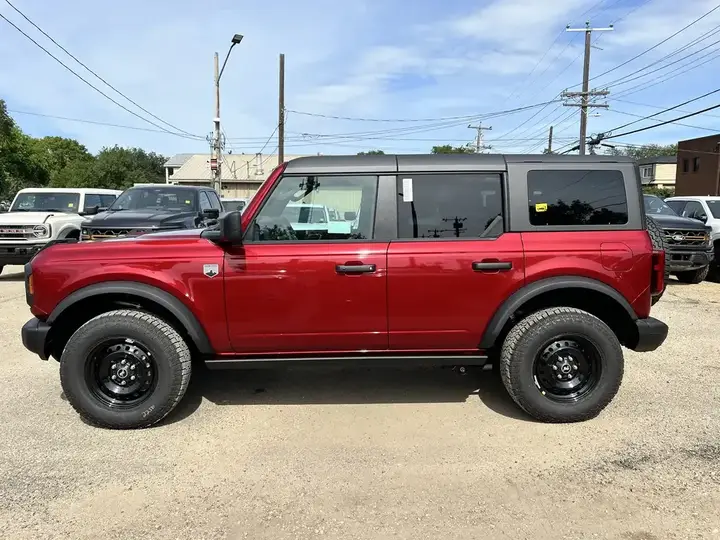Ford Bronco 2026 photo 4