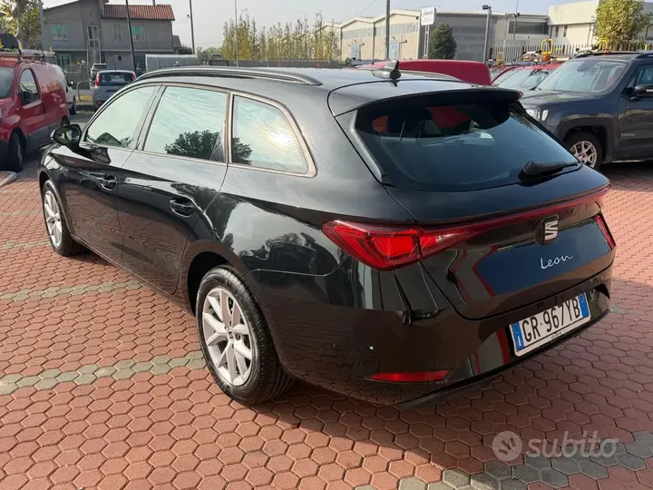Seat Leon 2023 photo 4