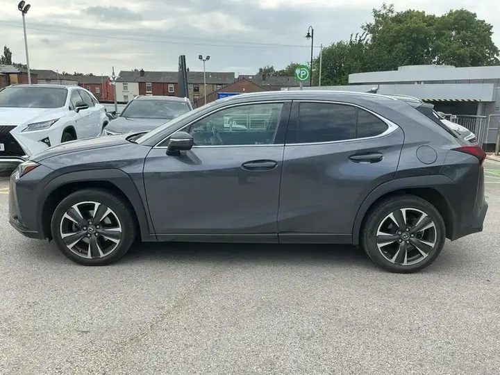 Lexus Ux 2023 photo 3