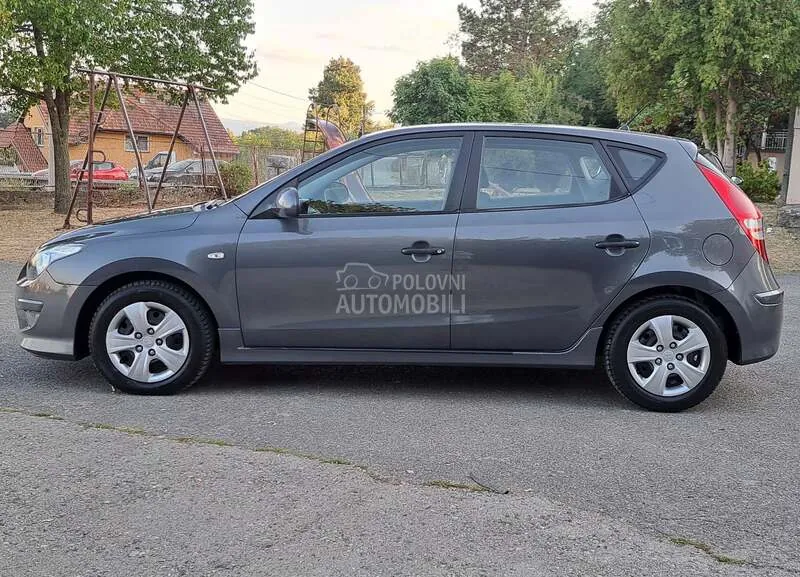 Hyundai I30 2012 photo 3