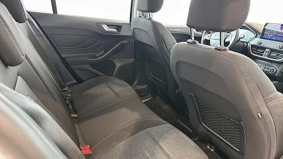 Ford Focus 2022 photo 5