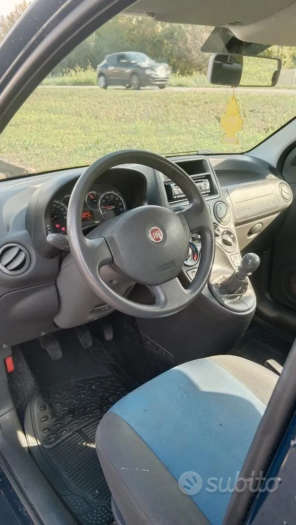 Fiat Panda 2010 photo 5