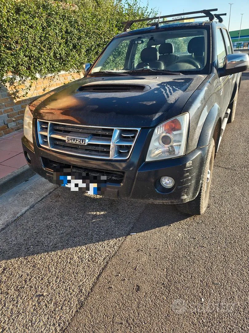 Isuzu D-Max 2010 photo 4