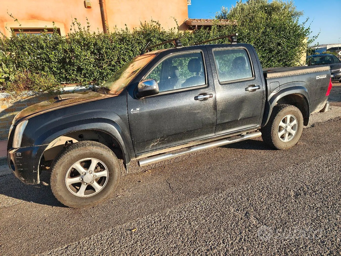 Isuzu D-Max 2010 photo 3