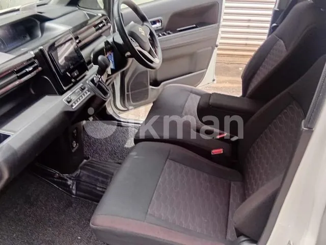 Suzuki Wagon R Stingray 2018 photo 4