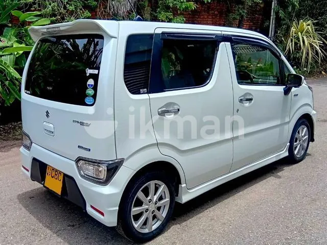 Suzuki Wagon R Stingray 2018 photo 2