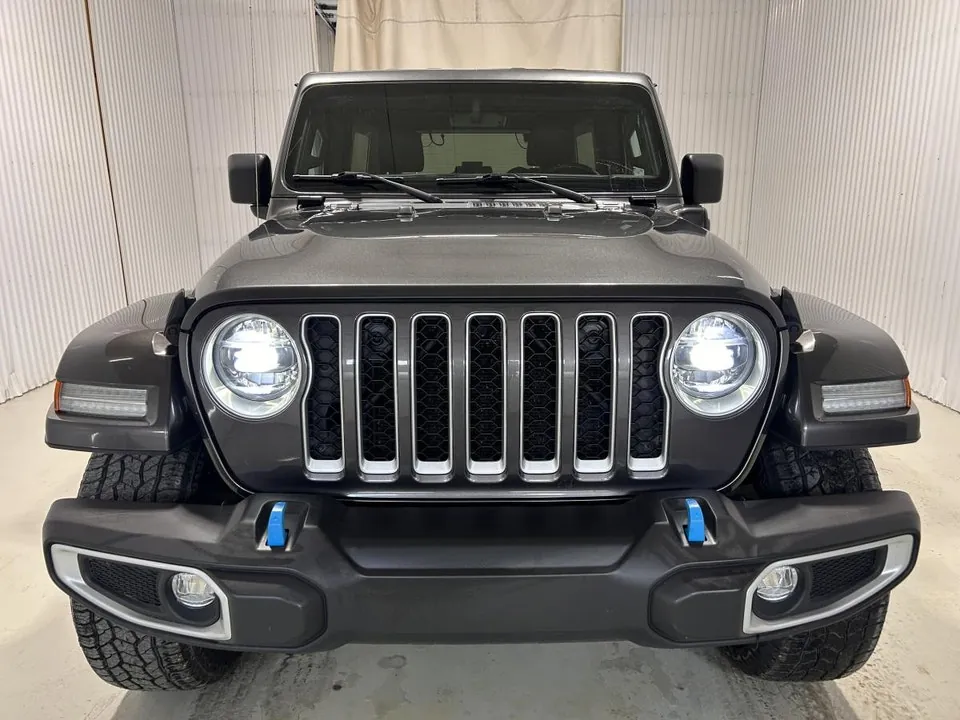 Jeep Wrangler 2022 photo 2