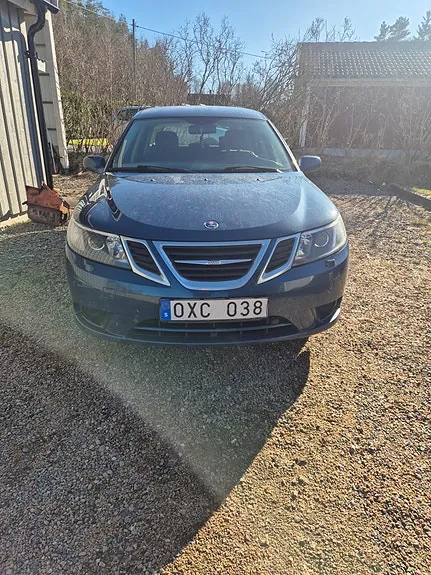 Saab 9-3 2010 photo 4