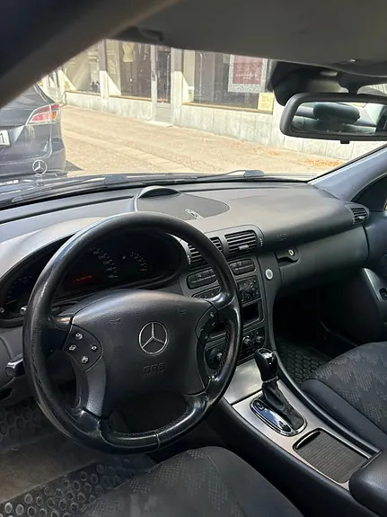 Mercedes-Benz C240 2001 photo 3