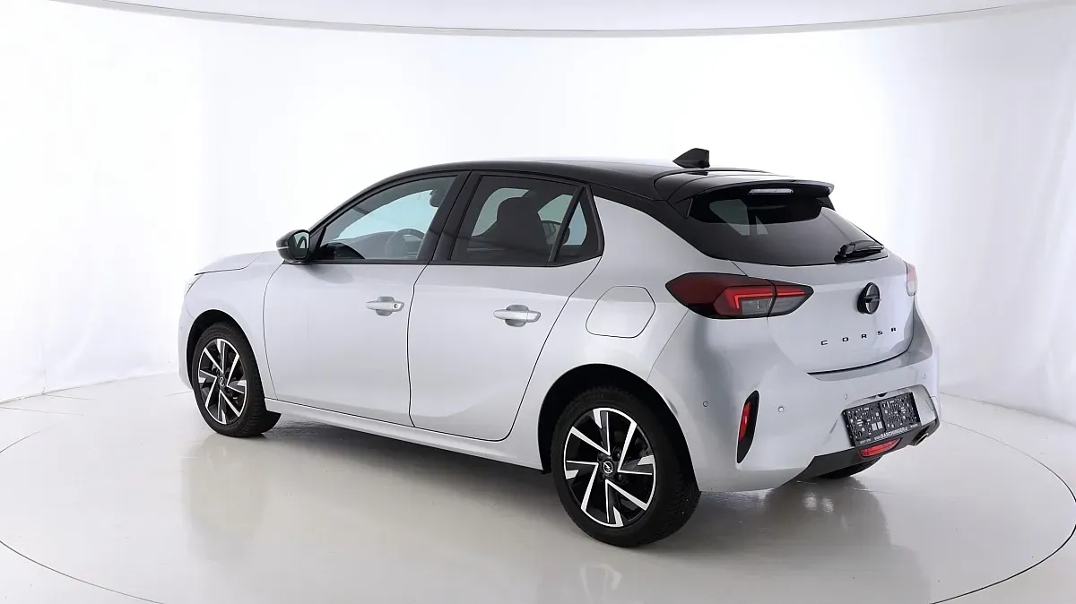 Opel Corsa 2024 photo 3
