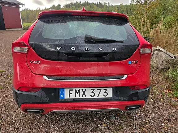 Volvo V40 Cross Country 2015 photo 4