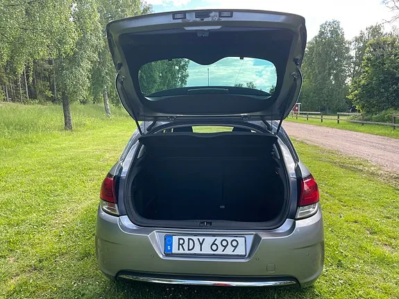 Citroen C4 2016 photo 4